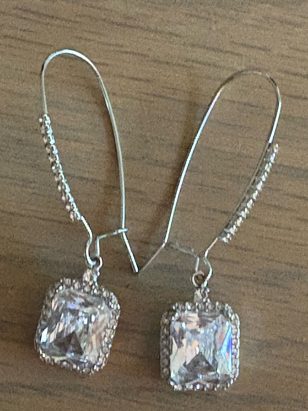 Betsey Johnson Silver-Tone Clear Crystal Drop Earrings — Very Good Condition
